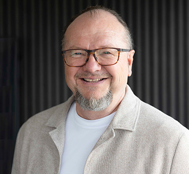Ihr Ansprechpartner – Dieter Michael Schuster | MeetingRAUM